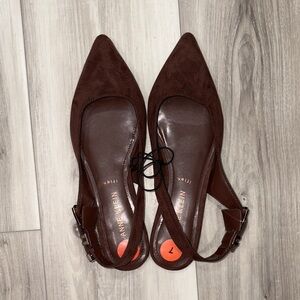 Anne Klein Brown Flats